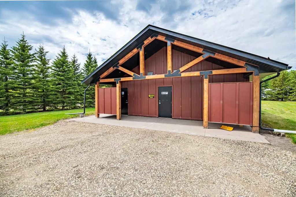 41310 Range Road 282 Rural Lacombe County AB T4L 2N3