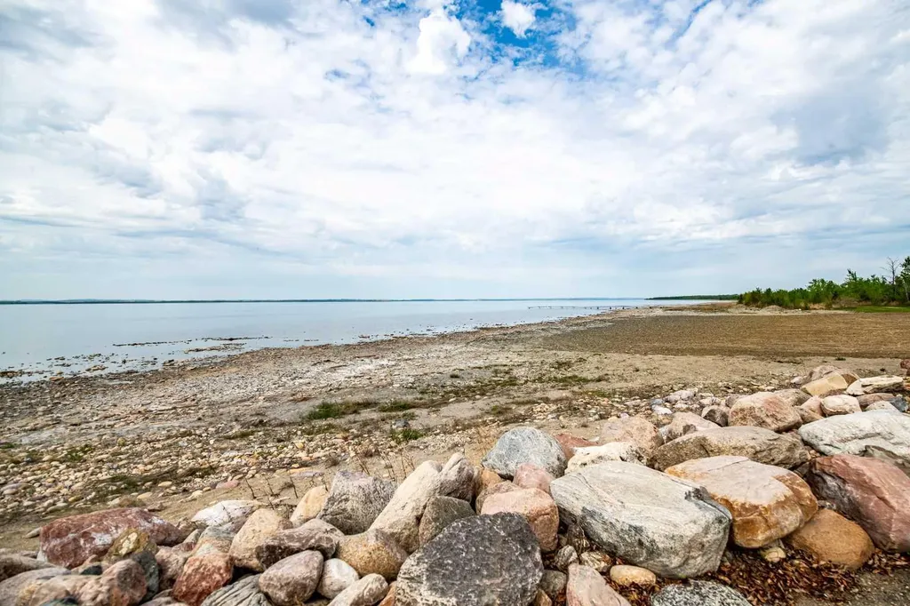 41310 Range Road 282 Rural Lacombe County AB T4L 2N3