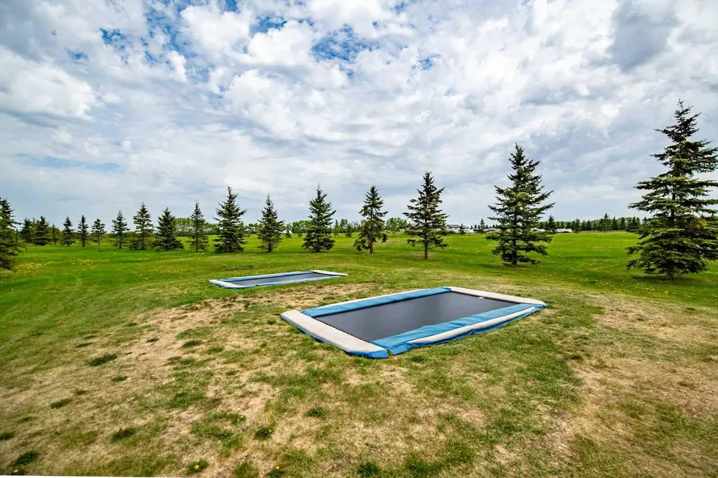 41310 Range Road 282 Rural Lacombe County AB T4L 2N3