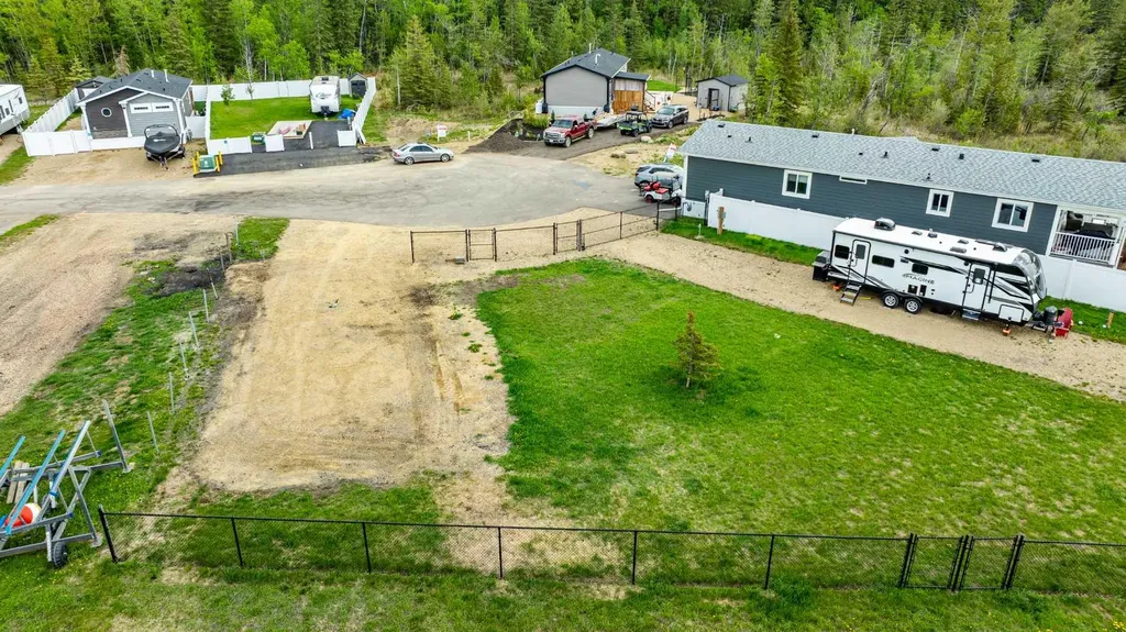 41310 Range Road 282 Rural Lacombe County AB T4L 2N3