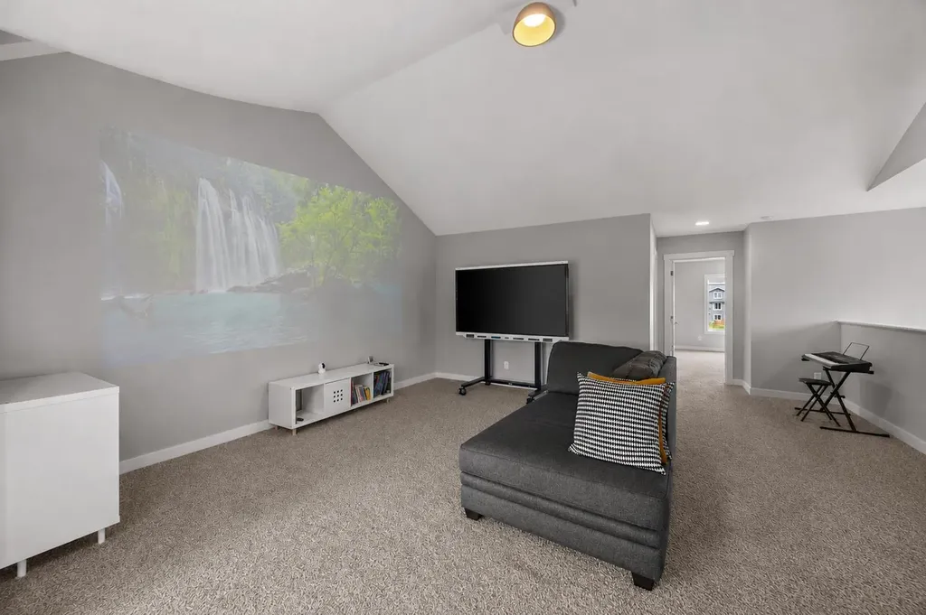 142 Sandstone Drive Okotoks AB T1S 5R8