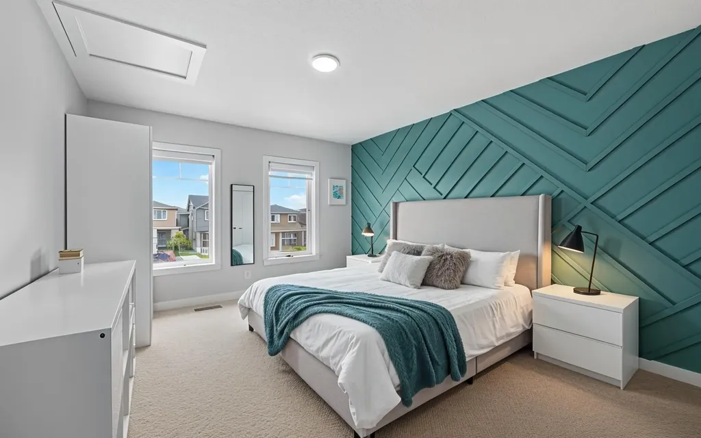 142 Sandstone Drive Okotoks AB T1S 5R8