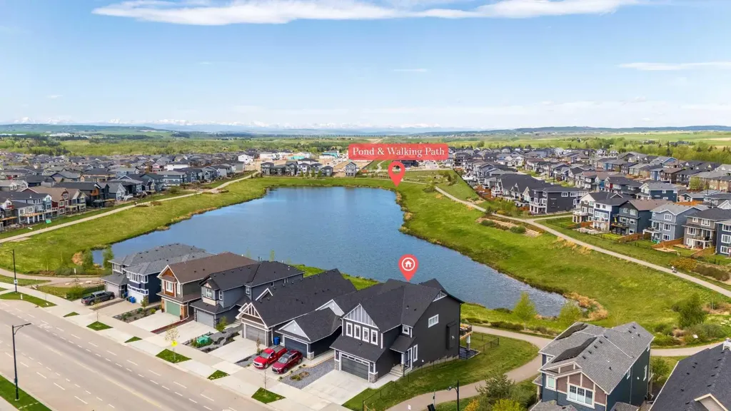 142 Sandstone Drive Okotoks AB T1S 5R8