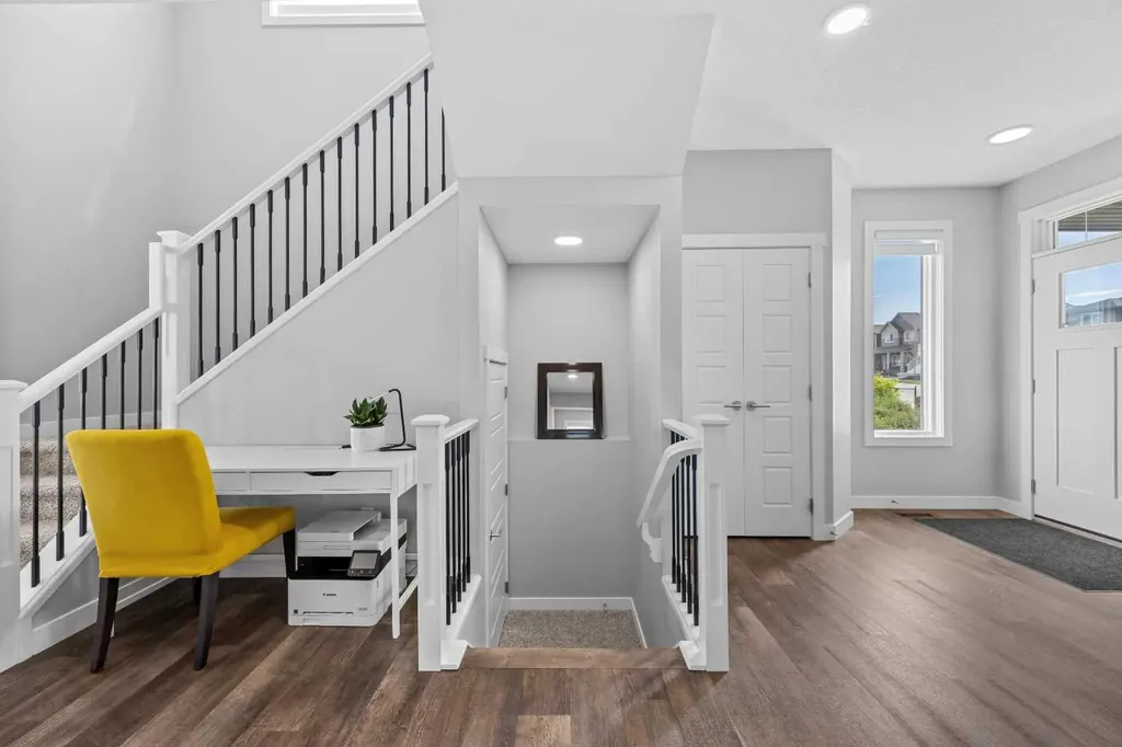 142 Sandstone Drive Okotoks AB T1S 5R8