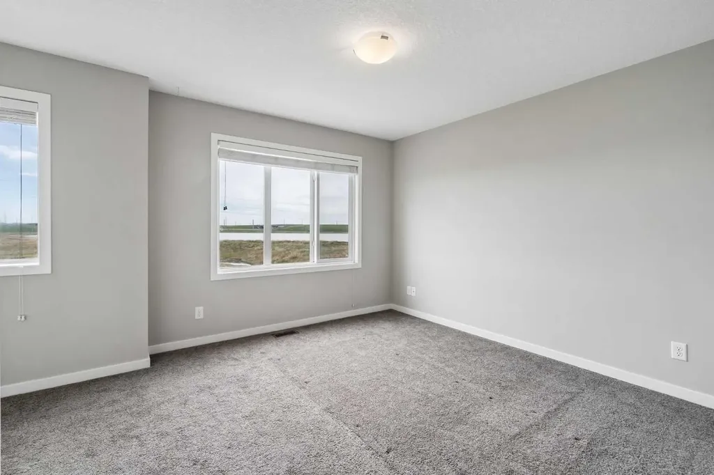 120 Copperstone Villas SE Calgary AB T2X5A8