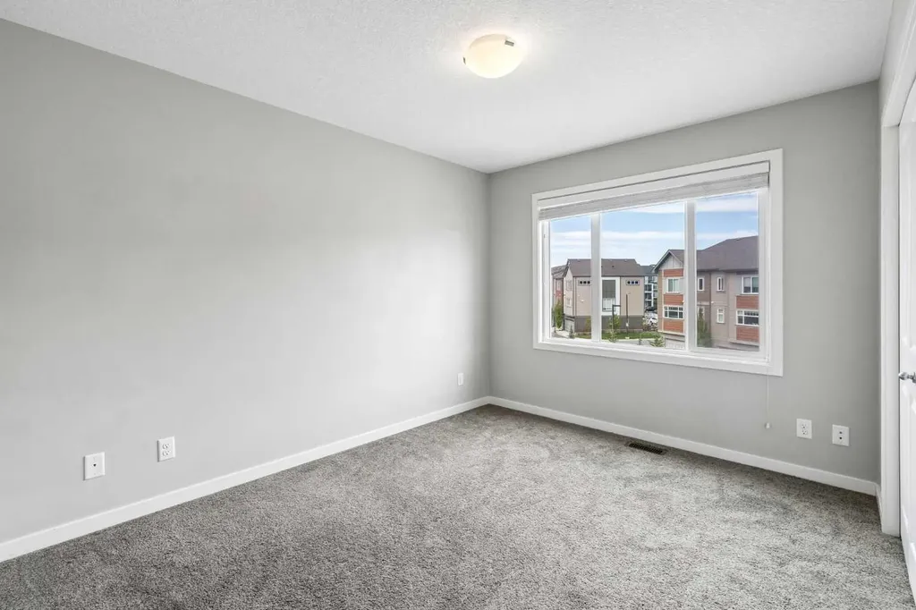 120 Copperstone Villas SE Calgary AB T2X5A8