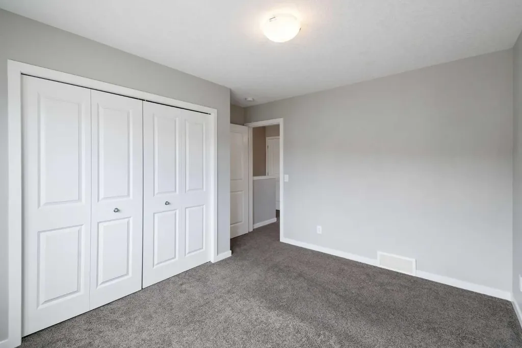 120 Copperstone Villas SE Calgary AB T2X5A8