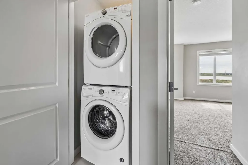 120 Copperstone Villas SE Calgary AB T2X5A8