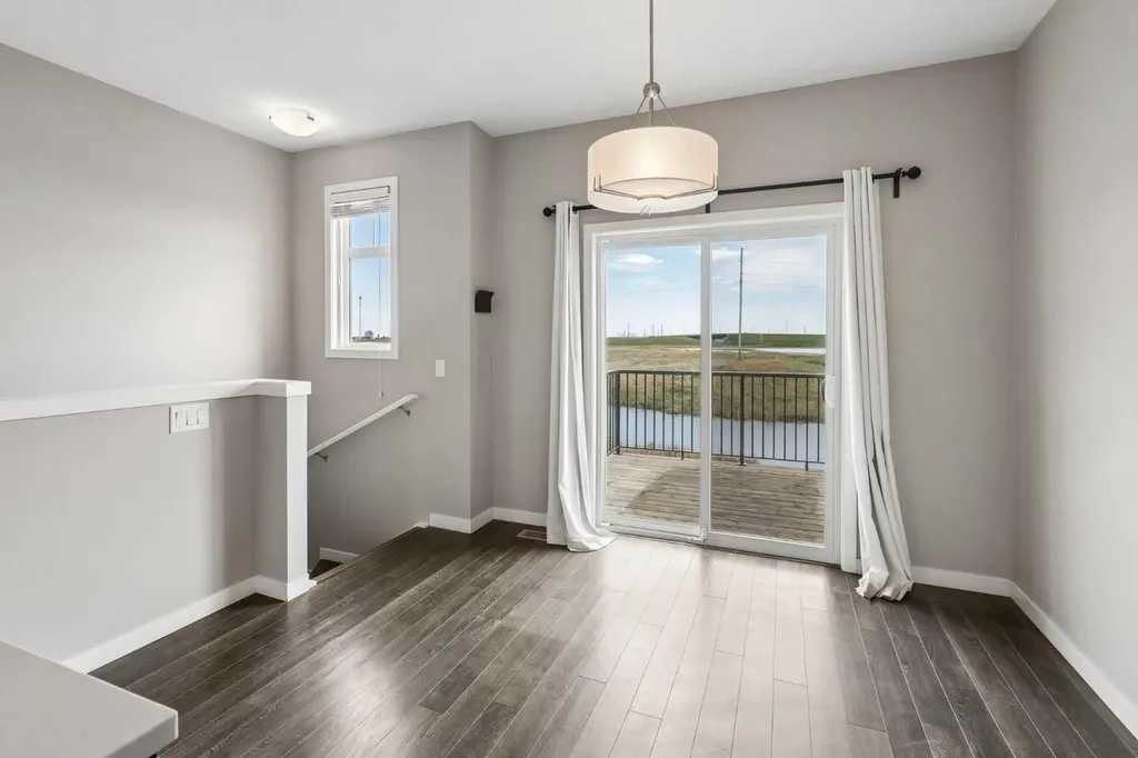 120 Copperstone Villas SE Calgary AB T2X5A8