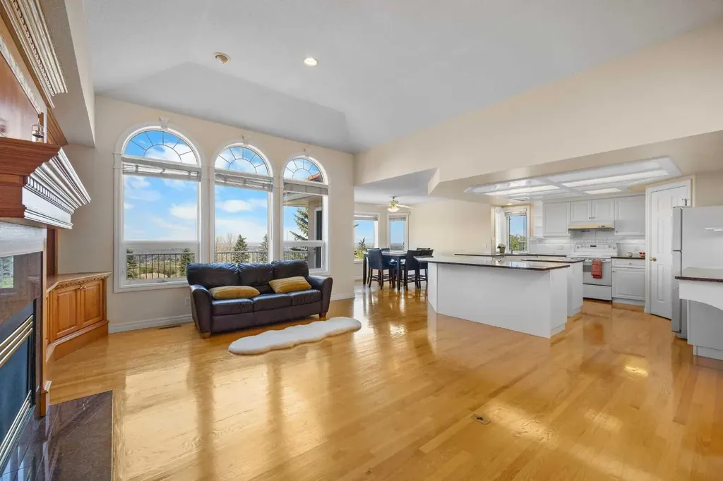 191 Hamptons Terrace NW Calgary AB T3A 5S3