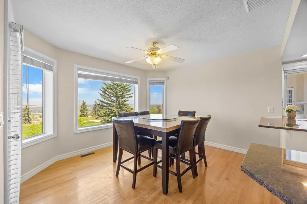 191 Hamptons Terrace NW Calgary AB T3A 5S3