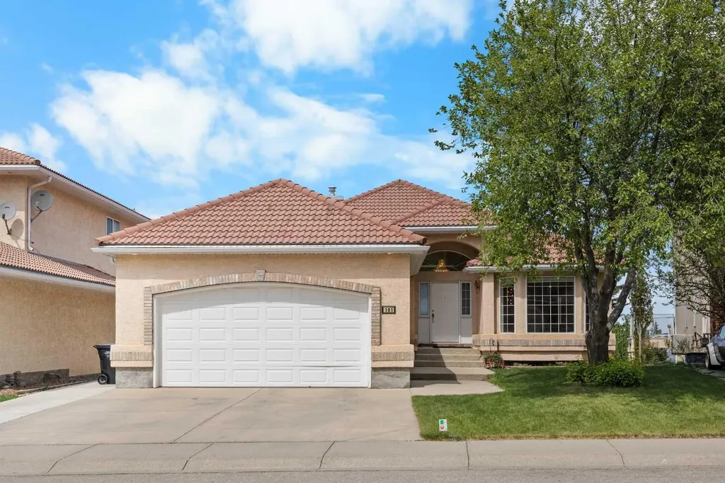 191 Hamptons Terrace NW Calgary AB T3A 5S3