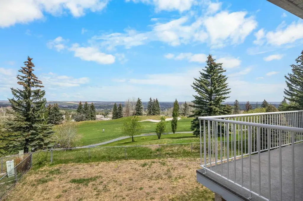 191 Hamptons Terrace NW Calgary AB T3A 5S3