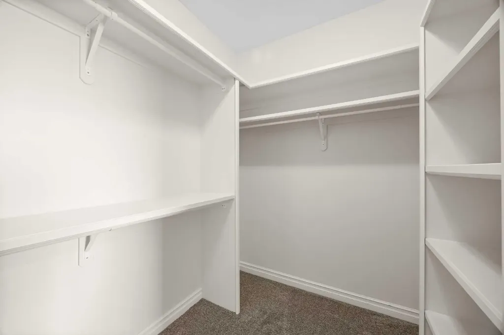 191 Hamptons Terrace NW Calgary AB T3A 5S3