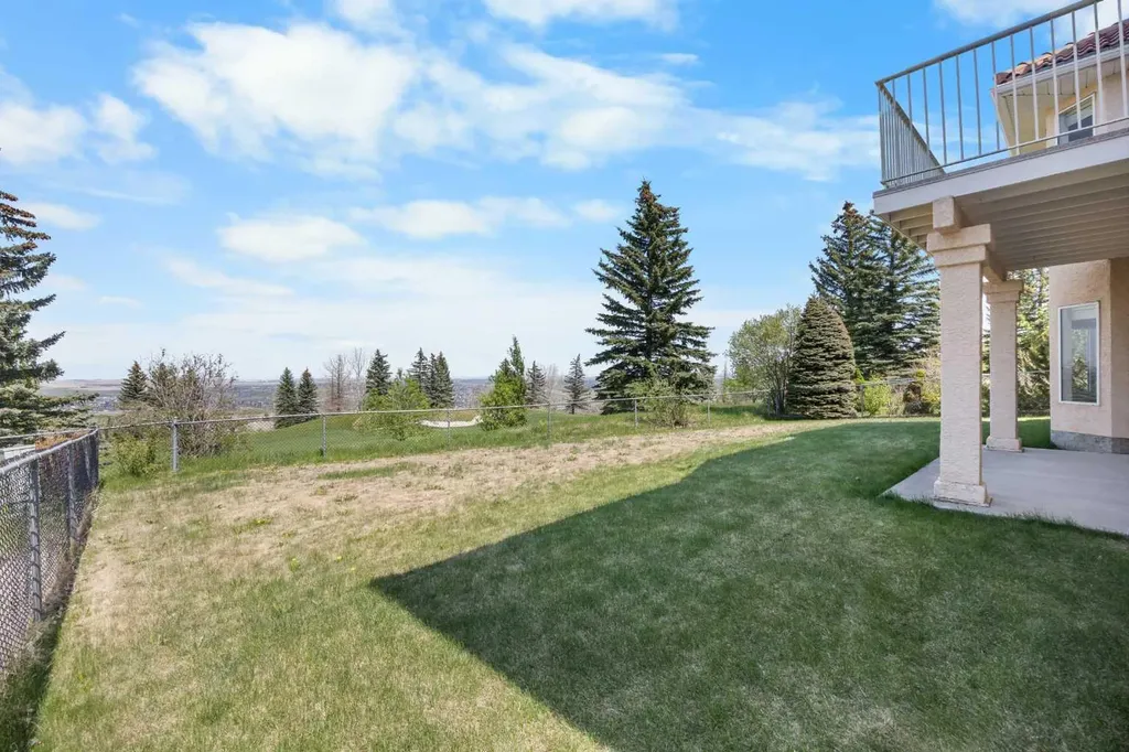 191 Hamptons Terrace NW Calgary AB T3A 5S3