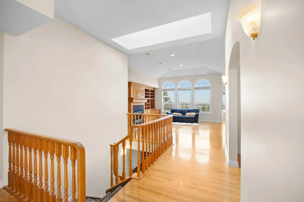 191 Hamptons Terrace NW Calgary AB T3A 5S3