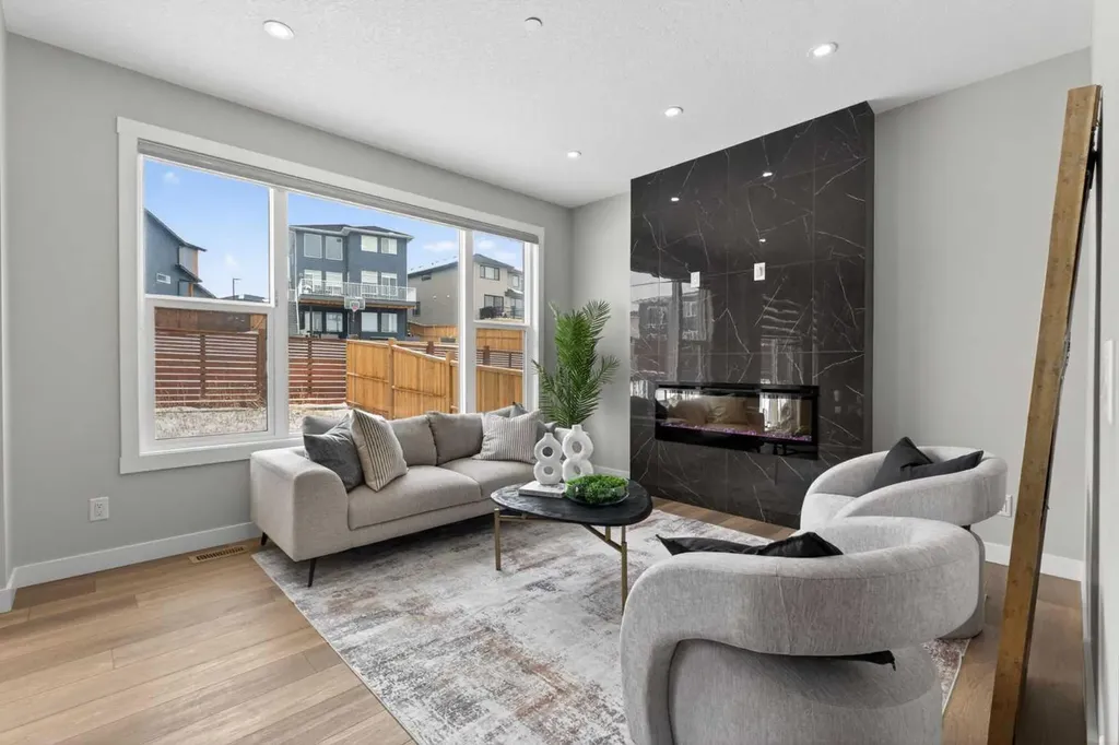 31 Herron Rise NE Calgary AB T3P 1Y1