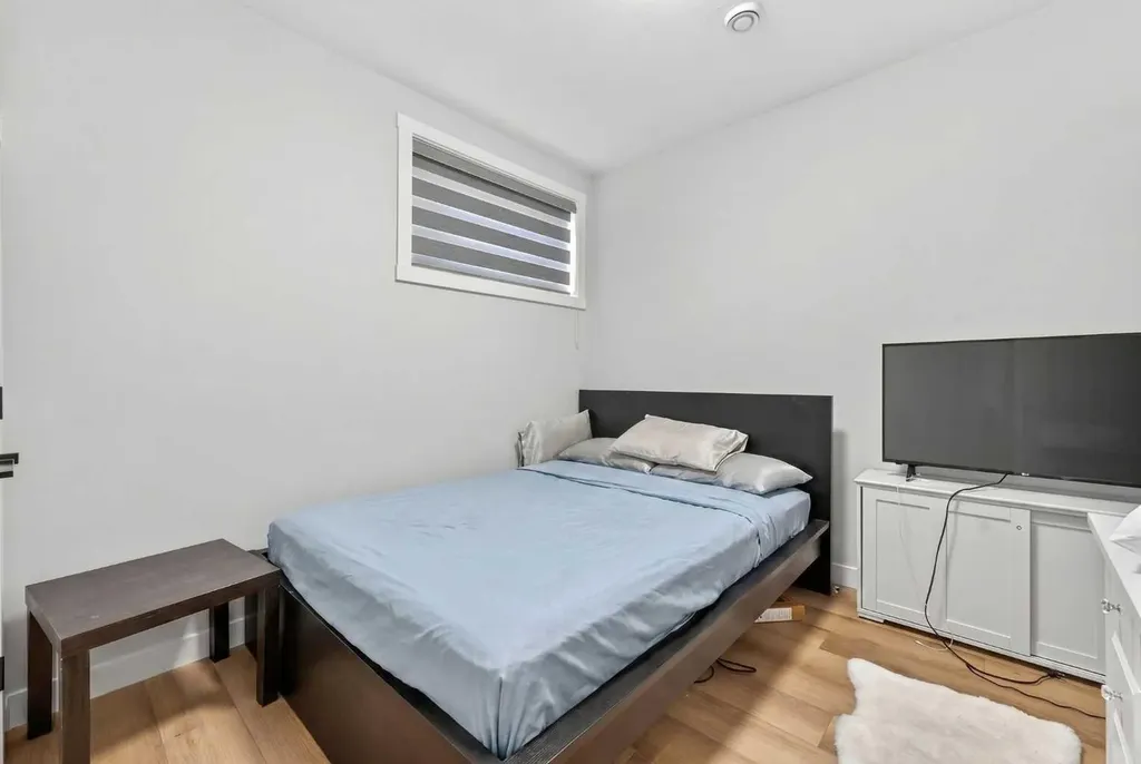 31 Herron Rise NE Calgary AB T3P 1Y1