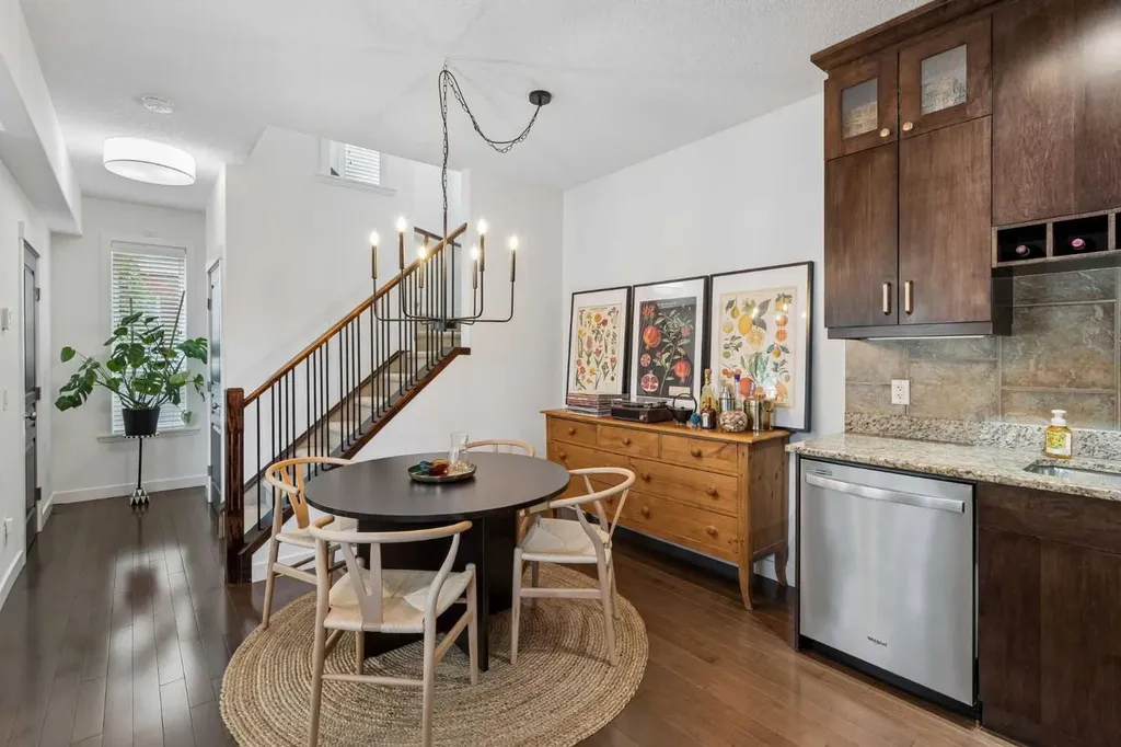 745 Mcdougall Road NE Calgary AB T2E 5A2