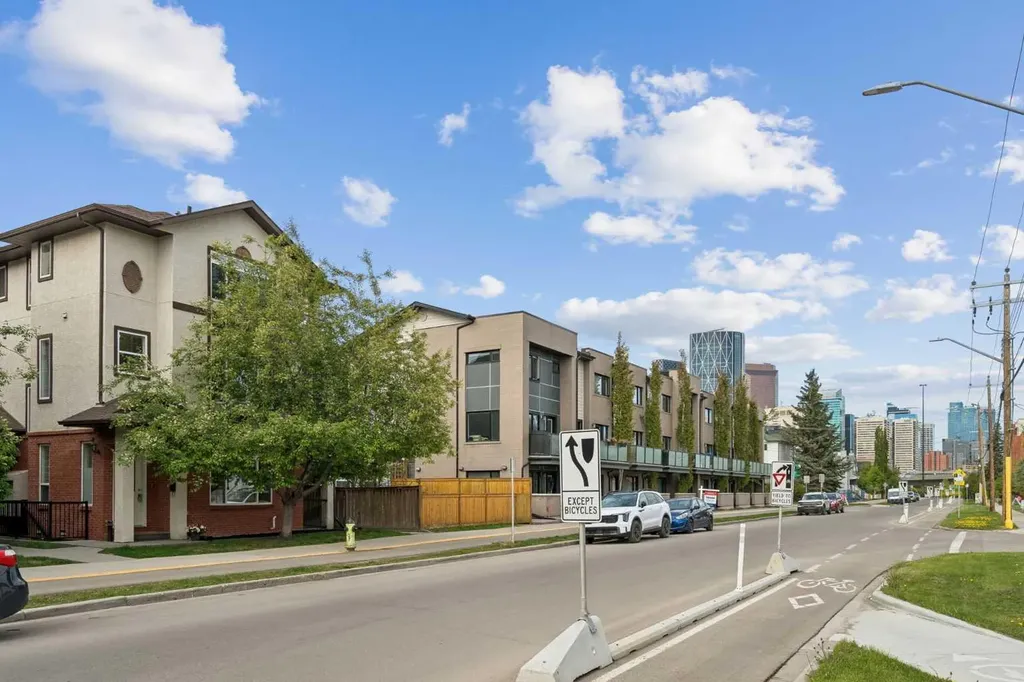 745 Mcdougall Road NE Calgary AB T2E 5A2