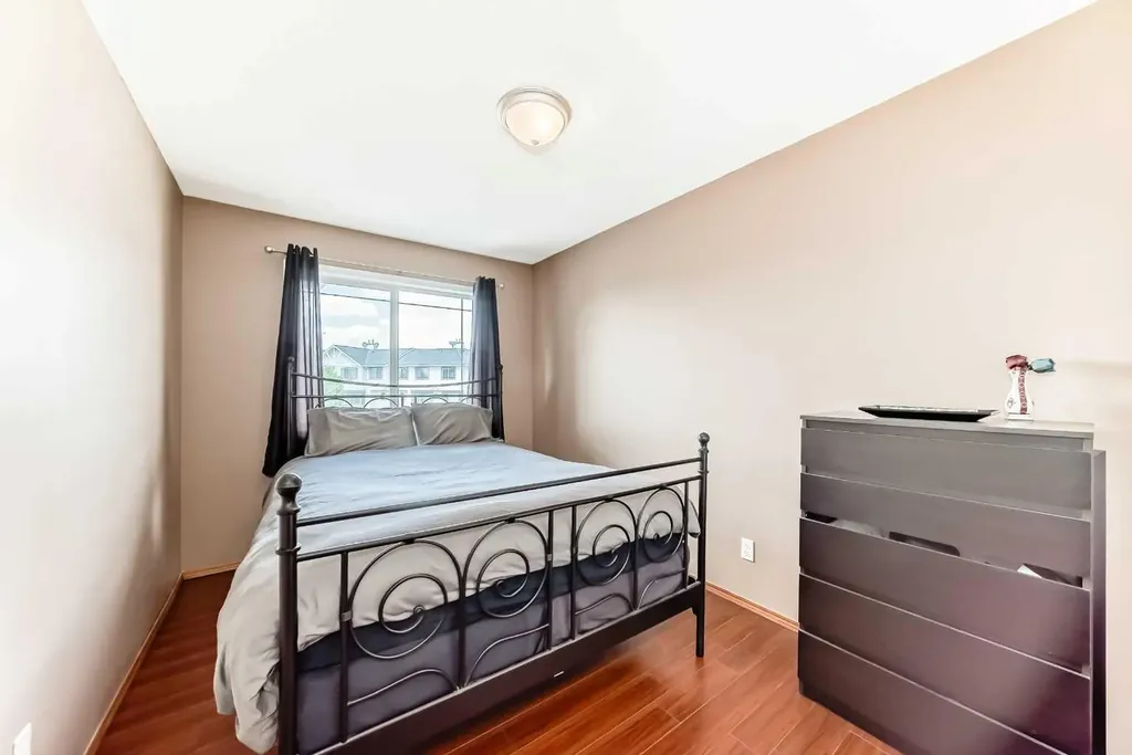 270 Rocky Ridge Court NW Calgary AB T3G 4P1