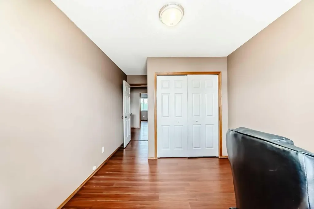 270 Rocky Ridge Court NW Calgary AB T3G 4S8