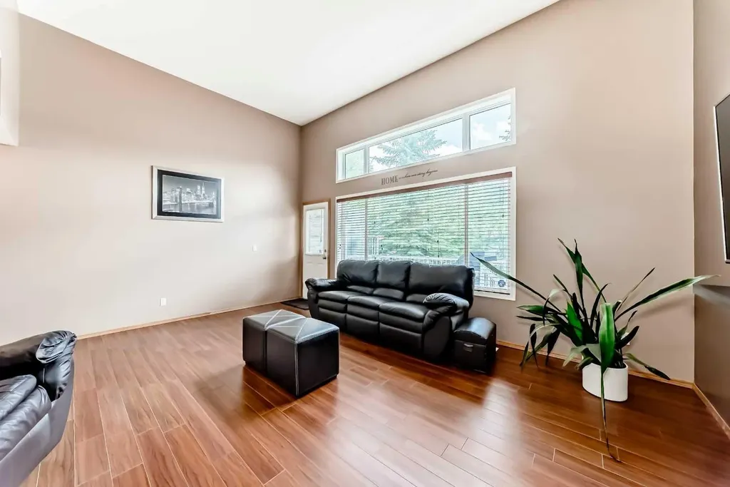 270 Rocky Ridge Court NW Calgary AB T3G 4P1