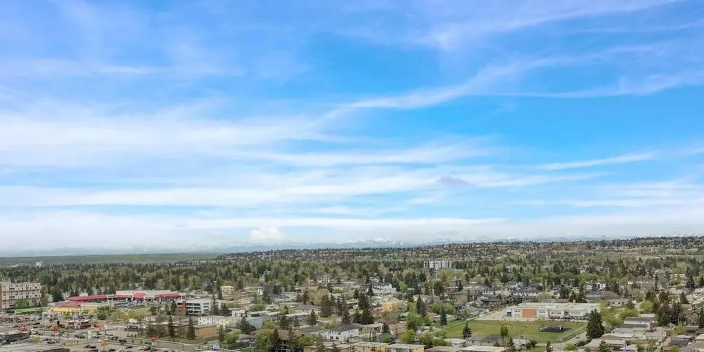 77 Spruce Place SW Calgary AB T3C 3X6