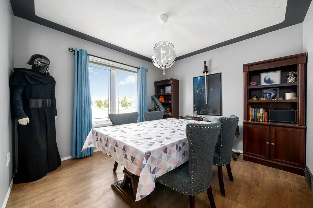 5 Hunter Court NE Medicine Hat AB T1C1W5