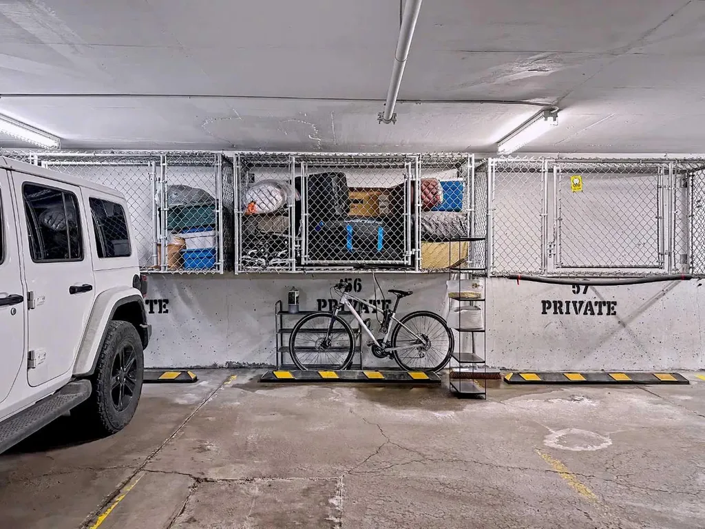 317 22 Avenue SW Calgary AB T2S 3H6