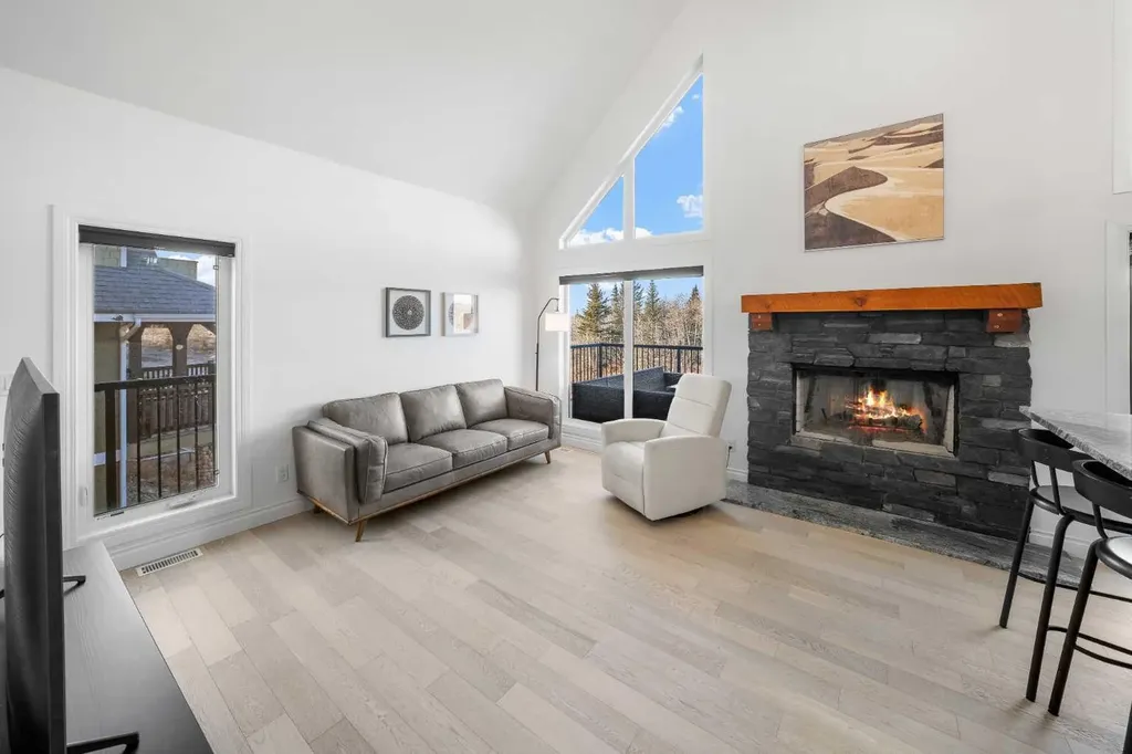 247 Cottageclub Crescent Rural Rocky View County AB T4C 1B1