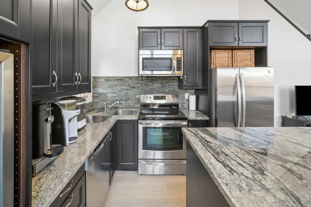 247 Cottageclub Crescent Rural Rocky View County AB T4C 1B1
