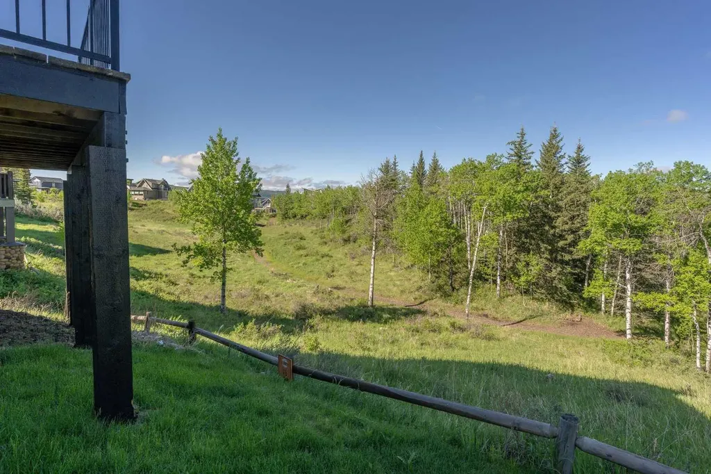 247 Cottageclub Crescent Rural Rocky View County AB T4C 1B1