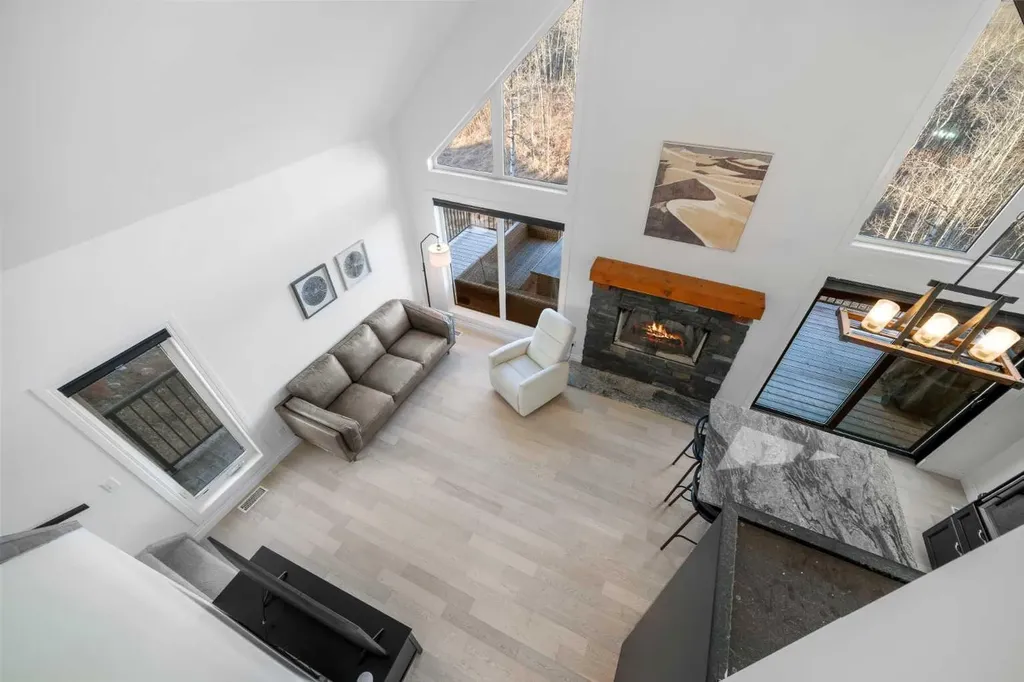 247 Cottageclub Crescent Rural Rocky View County AB T4C 1B1