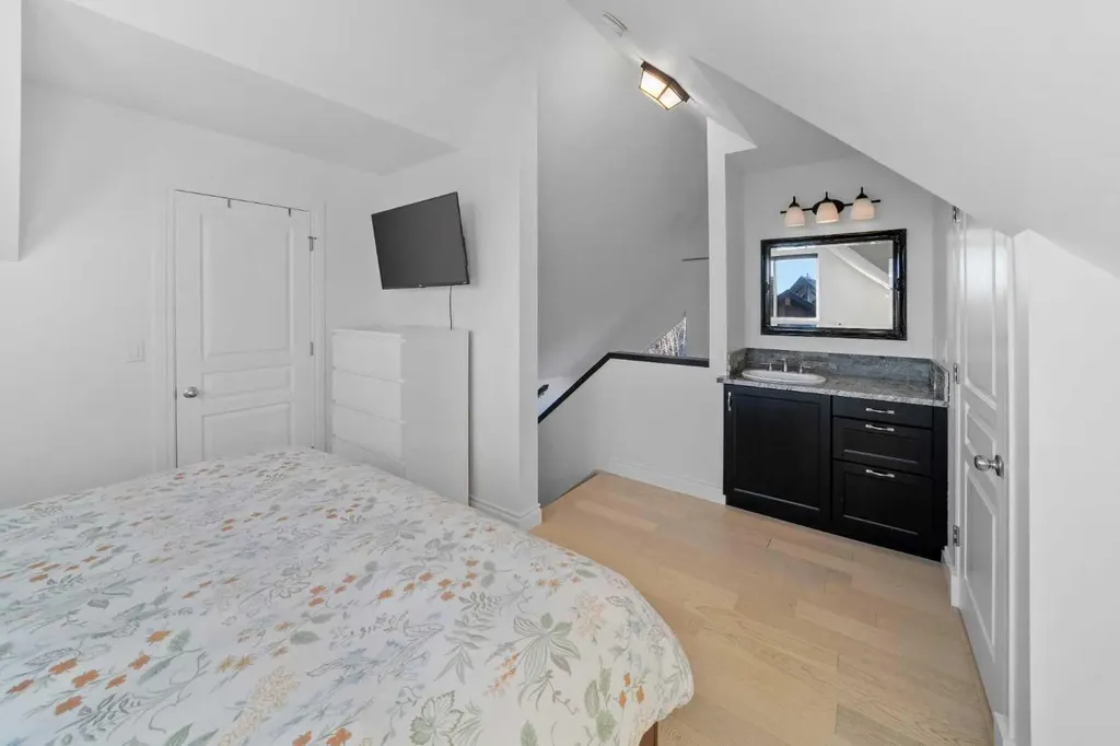 247 Cottageclub Crescent Rural Rocky View County AB T4C 1B1