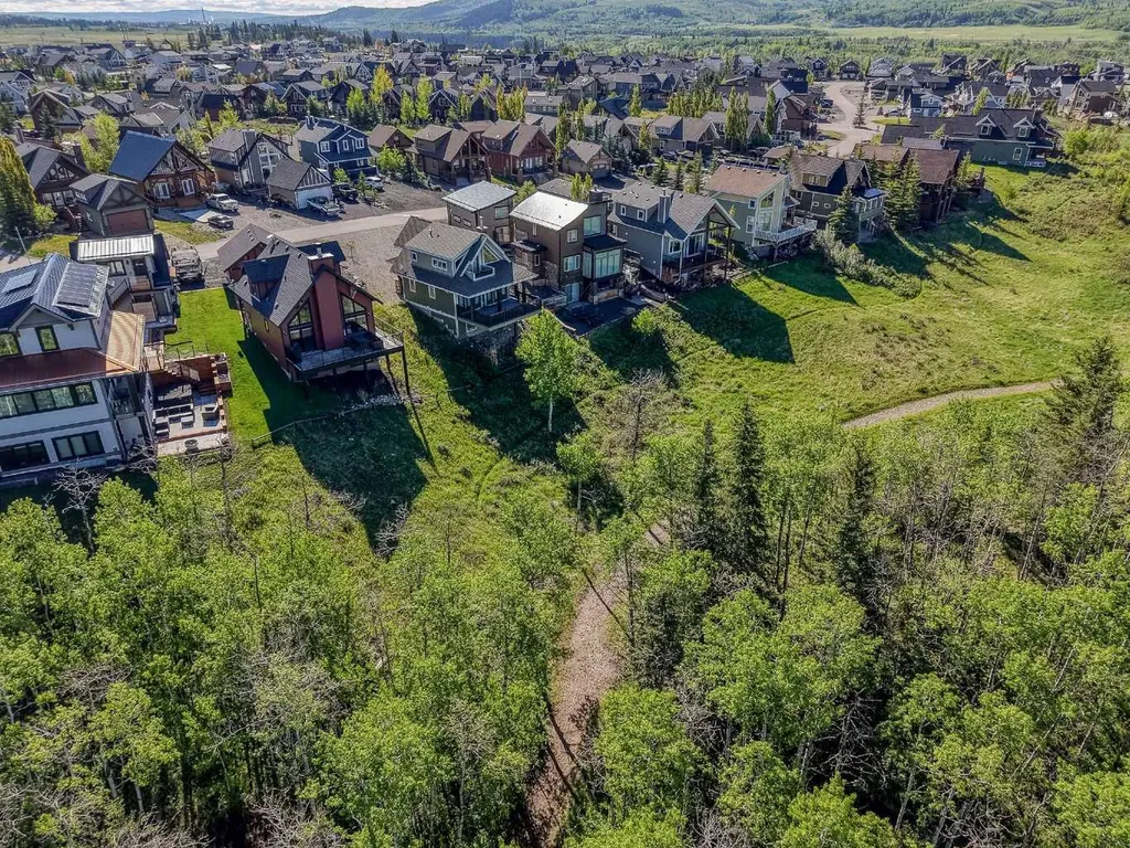 247 Cottageclub Crescent Rural Rocky View County AB T4C 1B1