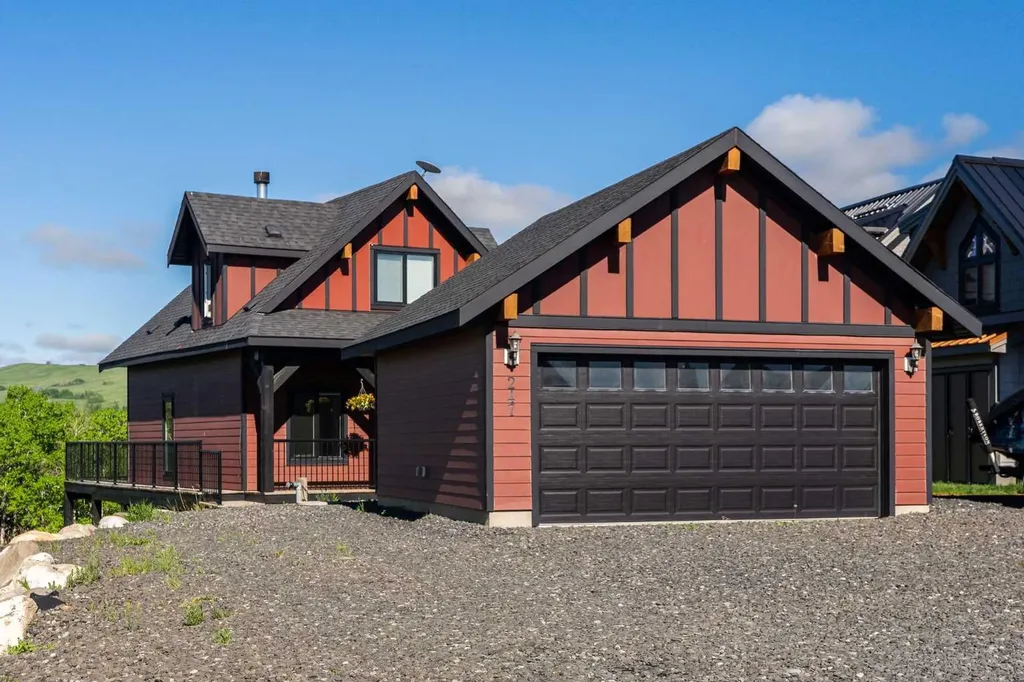 247 Cottageclub Crescent Rural Rocky View County AB T4C 1B1