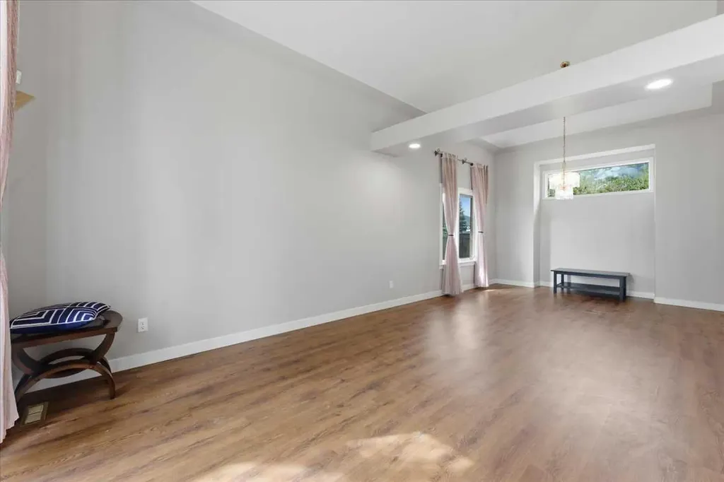 13919 Evergreen Street SW Calgary AB T2Y2X4