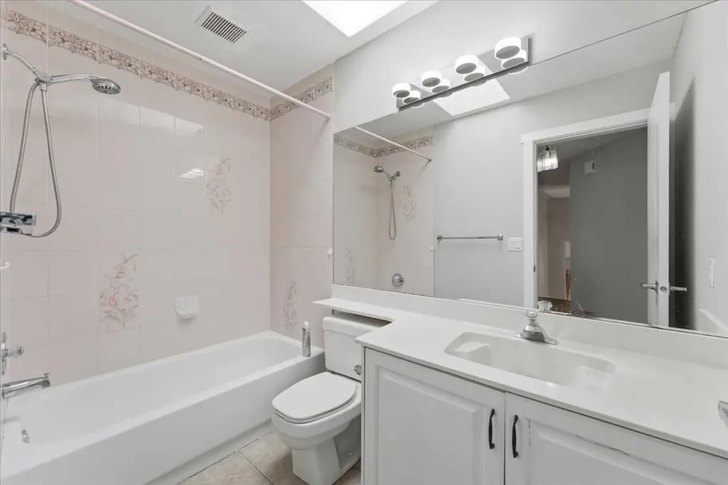 13919 Evergreen Street SW Calgary AB T2Y2X4