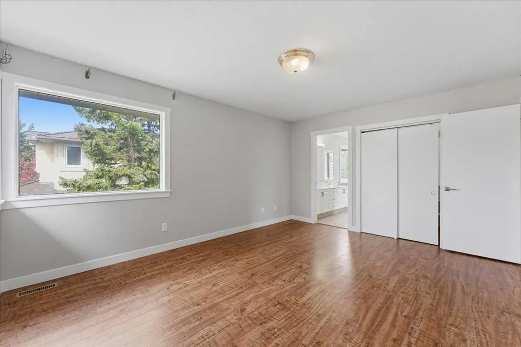 13919 Evergreen Street SW Calgary AB T2Y2X4