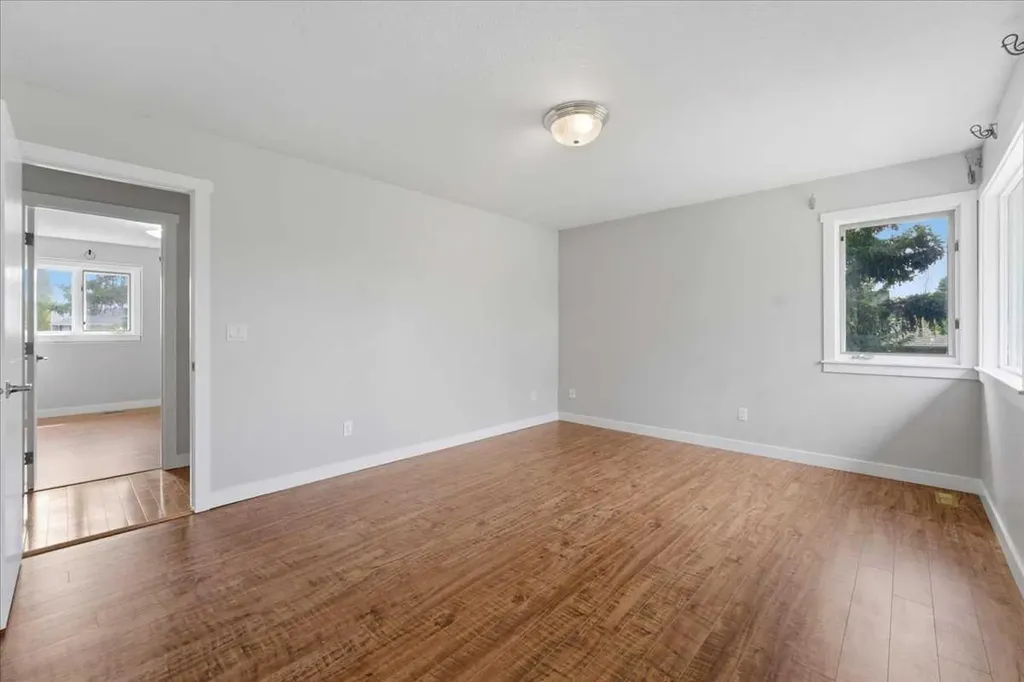 13919 Evergreen Street SW Calgary AB T2Y2X4