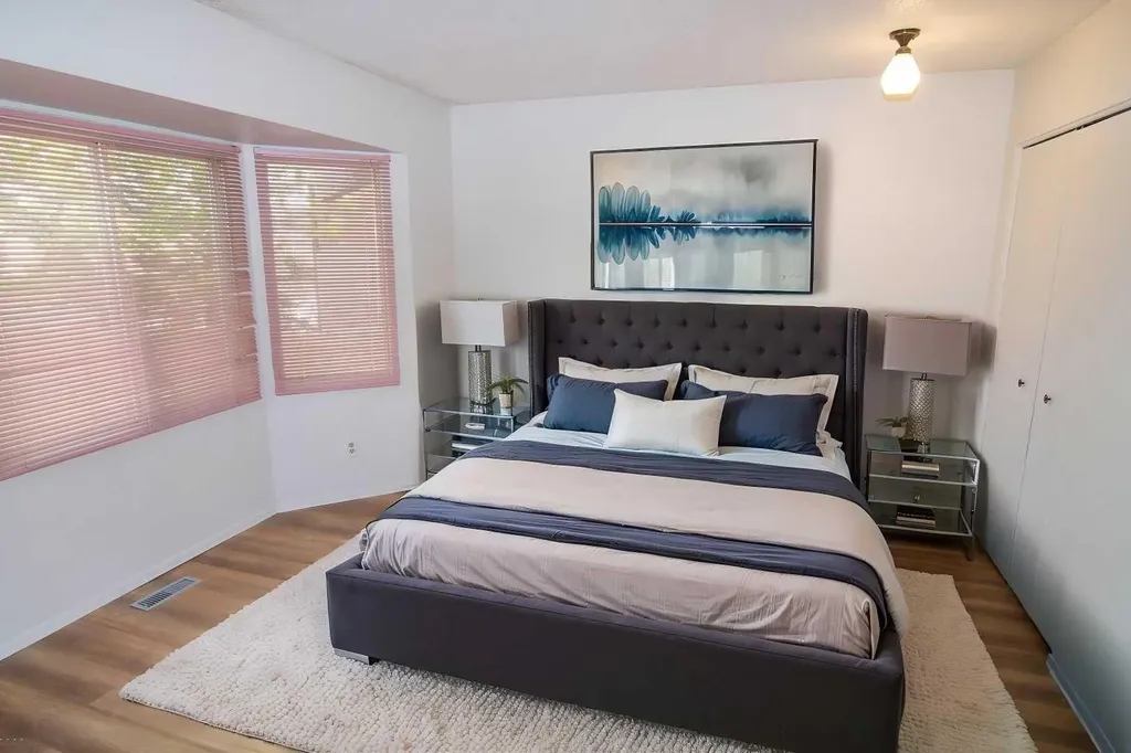 340 Templeton Circle NE Calgary AB T1Y 4L7