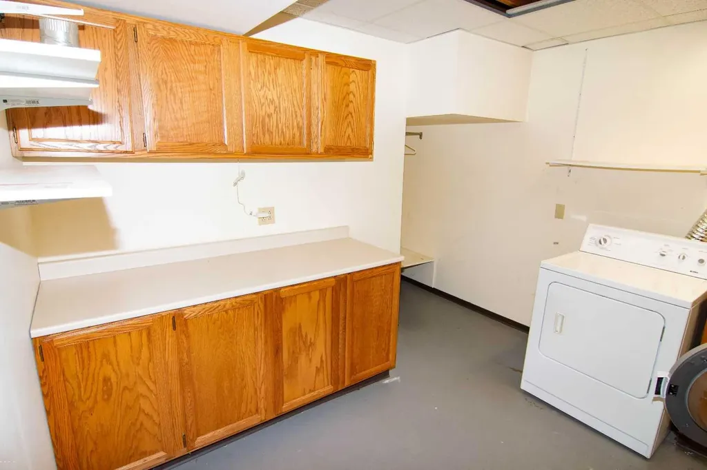 340 Templeton Circle NE Calgary AB T1Y 4L7
