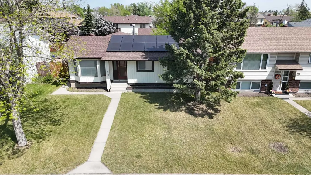 340 Templeton Circle NE Calgary AB T1Y 4L7
