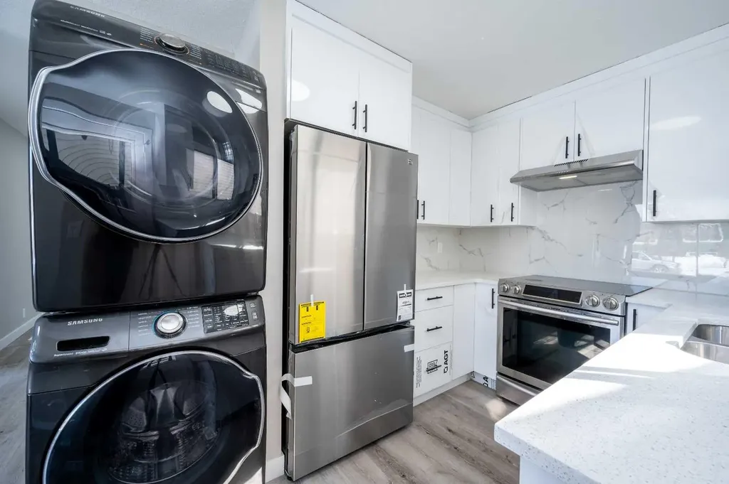 255 Castleridge Drive NE Calgary AB T3J 1P3