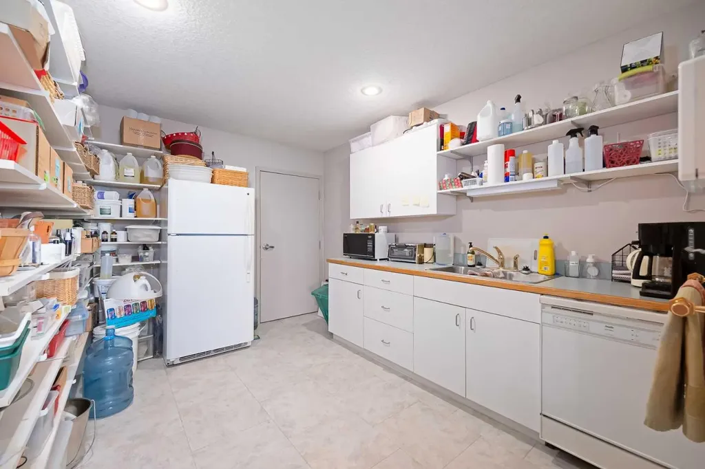 234078 Highway 9 Rural Kneehill County AB T0M 0L0