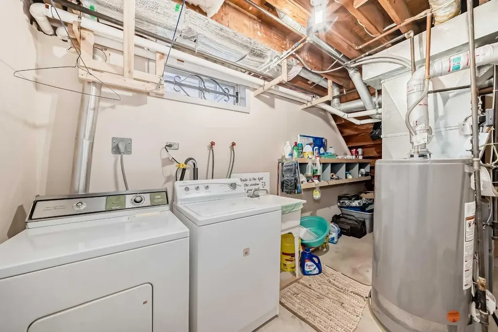 970 Berkley Drive NW Calgary AB T3K 1A2
