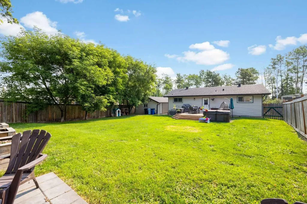 149 Ermine Crescent Fort Mcmurray AB T9H 4M7