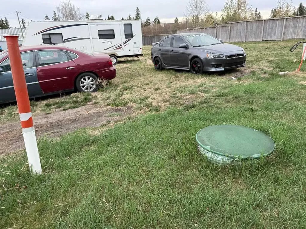 5311 57 Avenue Ponoka AB T4J 0B1