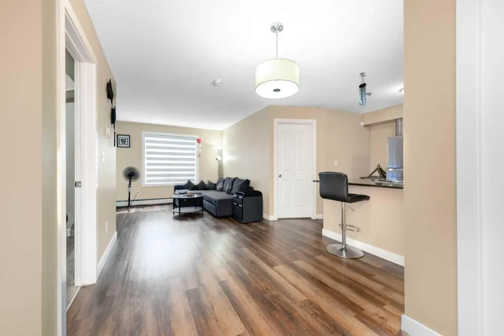 7110 80 Avenue NE Calgary AB T3J 0N4
